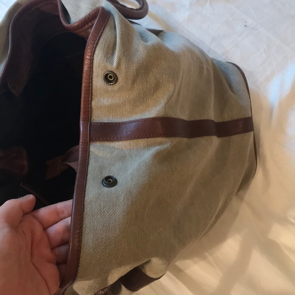 Italian Made Weekender Bag - Picture 6 of 8